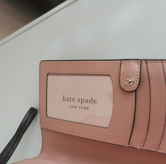 Kate Spade Sylvia Large Continental Black Wristlet - Picture 6 of 6